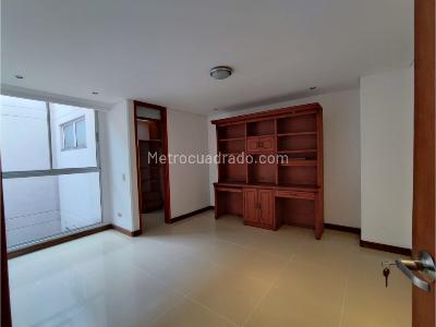 Casa de 4 alcobas en venta en Sabaneta, Sabaneta, 295 m² · foto 20 de 20