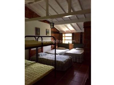 Casa de 3 alcobas en venta en Vereda Pantanillo, Envigado, 260 m² · foto 10 de 15