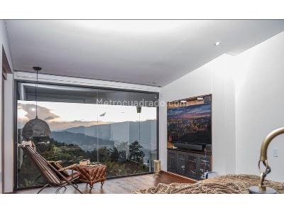 Casa de 4 alcobas en venta en Las Palmas, Medellín, 923 m² · foto 6 de 14