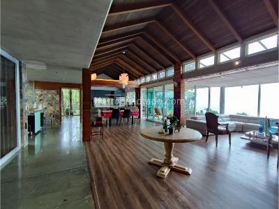 Casa de 4 alcobas en venta en Las Palmas, Medellín, 500 m² · foto 2 de 20