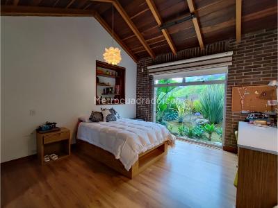 Casa de 4 alcobas en venta en Las Palmas, Medellín, 500 m² · foto 10 de 20