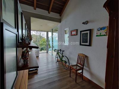 Casa de 4 alcobas en venta en Las Palmas, Medellín, 500 m² · foto 15 de 20