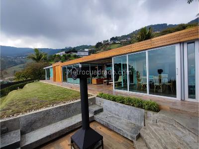 Casa de 4 alcobas en venta en Las Palmas, Medellín, 500 m² · foto 18 de 20