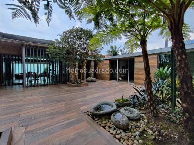 Casa de 4 alcobas en venta en Las Palmas, Medellín, 500 m² · foto 20 de 20
