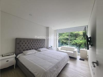Casa de 4 alcobas en venta en Los Balsos, Medellín, 1781 m² · foto 12 de 20
