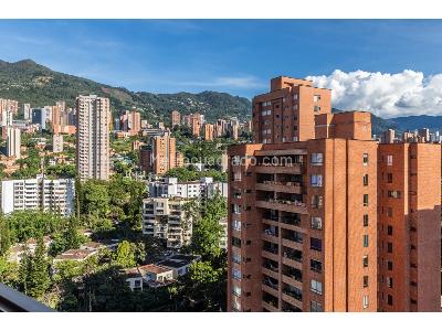 Apartamento en venta en El Poblado, Medellín · foto 5 de 20