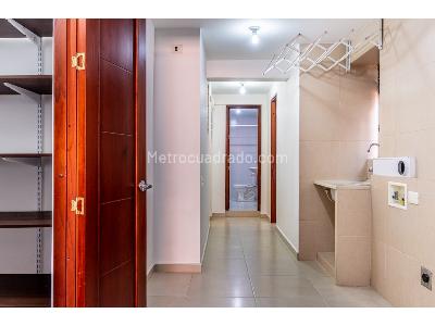 Apartamento en venta en El Poblado, Medellín · foto 9 de 20