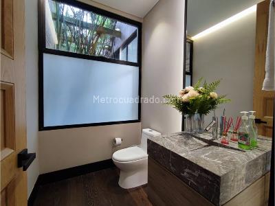 Casa de 4 alcobas en venta en Alto De Las Palmas, Envigado, 650 m² · foto 12 de 20