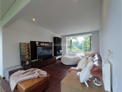 Casa de 3 alcobas en venta en Alto De Las Palmas, Envigado, 540 m² · foto 11 de 19