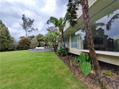 Casa de 3 alcobas en venta en Alto De Las Palmas, Envigado, 540 m² · foto 17 de 19