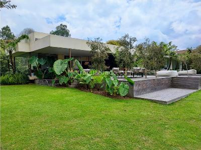 Casa de 3 alcobas en venta en Alto De Las Palmas, Envigado, 540 m² · foto 18 de 19