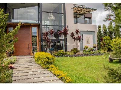 Casa de 4 alcobas en venta en Alto De Las Palmas, Envigado, 437 m² · foto 5 de 9