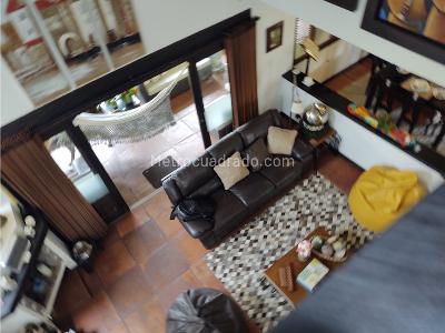 Casa de 4 alcobas en venta en Llanogrande, Rionegro, 420 m² · foto 4 de 20