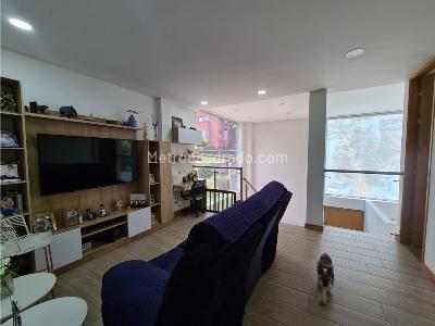 Casa de 3 alcobas en venta en El Esmeraldal, Envigado, 497 m² · foto 15 de 20