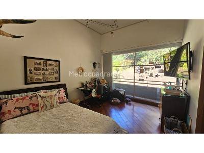 Casa de 4 alcobas en venta en El Tesoro, Medellín, 470 m² · foto 6 de 13
