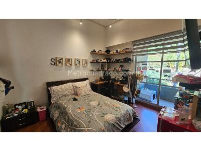 Casa de 4 alcobas en venta en El Tesoro, Medellín, 470 m² · foto 7 de 13