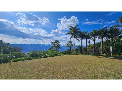 Casa de 4 alcobas en venta en El Tesoro, Medellín, 470 m² · foto 9 de 13