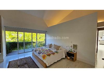 Casa de 4 alcobas en venta en El Tesoro, Medellín, 620 m² · foto 10 de 20