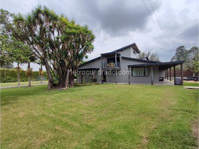 Casa de 5 alcobas en venta en Llanogrande, Rionegro, 685 m² · foto 7 de 20