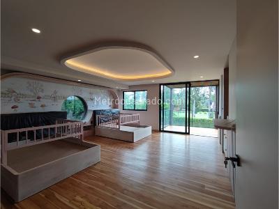 Casa de 5 alcobas en venta en Llanogrande, Rionegro, 685 m² · foto 12 de 20