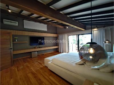 Casa de 5 alcobas en venta en Llanogrande, Rionegro, 685 m² · foto 18 de 20
