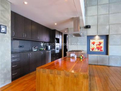 Apartamento de 3 alcobas en venta en Provenza, Medellín, 256 m² · foto 16 de 20