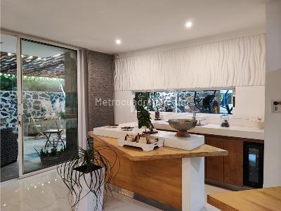 Casa de 3 alcobas en venta en Envigado, Envigado, 201 m² · foto 4 de 9