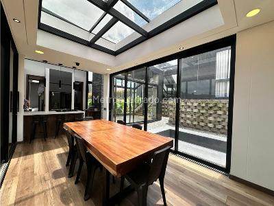 Casa de 3 alcobas en venta en Alto De Las Palmas, Envigado, 170 m² · foto 4 de 19