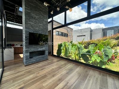 Casa de 3 alcobas en venta en Alto De Las Palmas, Envigado, 170 m² · foto 6 de 19