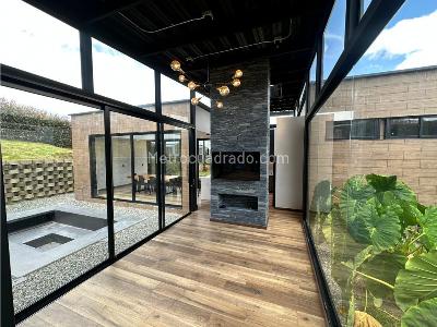 Casa de 3 alcobas en venta en Alto De Las Palmas, Envigado, 170 m² · foto 8 de 19