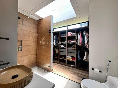Casa de 3 alcobas en venta en Alto De Las Palmas, Envigado, 170 m² · foto 11 de 19