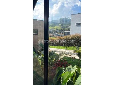 Casa de 3 alcobas en venta en Alto De Las Palmas, Envigado, 170 m² · foto 18 de 19