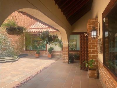 Casa de 4 alcobas en venta en Envigado, Envigado, 750 m² · foto 12 de 20