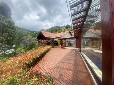Casa de 4 alcobas en venta en Envigado, Envigado, 750 m² · foto 14 de 20