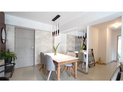 Apartamento de 3 alcobas en venta en Sabaneta, Sabaneta, 78 m² · foto 4 de 12