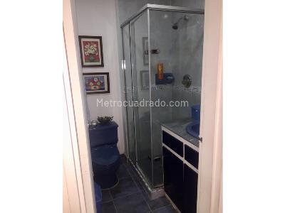 Apartamento de 3 alcobas en venta en Laureles, Medellín, 108 m² · foto 7 de 9