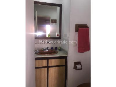 Apartamento de 3 alcobas en venta en Laureles, Medellín, 108 m² · foto 9 de 9