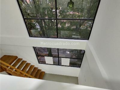 Apartamento de 3 alcobas en venta en Belen, Medellín, 107 m² · foto 2 de 8