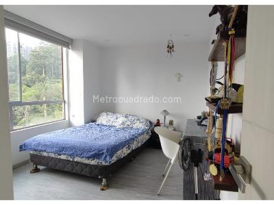 Apartamento de 3 alcobas en venta en Las Palmas, Medellín, 189 m² · foto 9 de 15