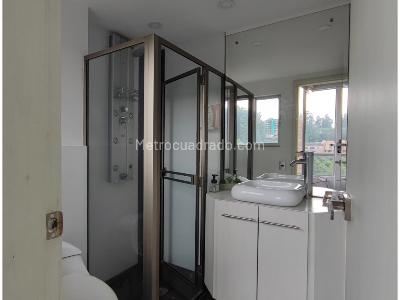 Apartamento de 3 alcobas en venta en Las Palmas, Medellín, 189 m² · foto 11 de 15