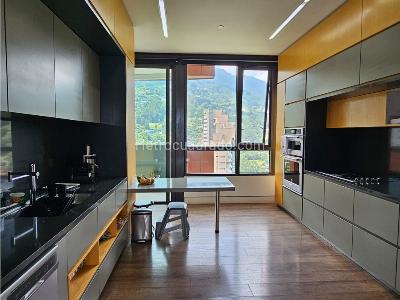 Apartamento de 3 alcobas en venta en Los Balsos, Medellín, 483 m² · foto 11 de 20