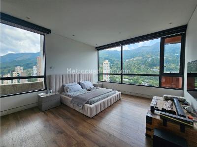 Apartamento de 3 alcobas en venta en Los Balsos, Medellín, 483 m² · foto 13 de 20