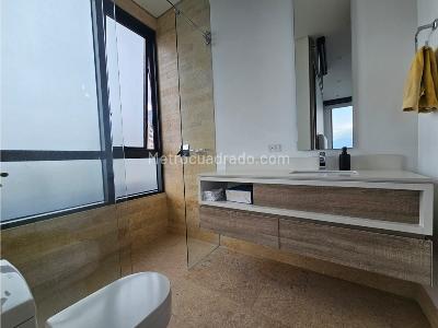 Apartamento de 3 alcobas en venta en Los Balsos, Medellín, 483 m² · foto 15 de 20