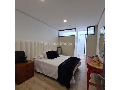 Casa de 5 alcobas en venta en Las Palmas, Medellín, 1000 m² · foto 13 de 19
