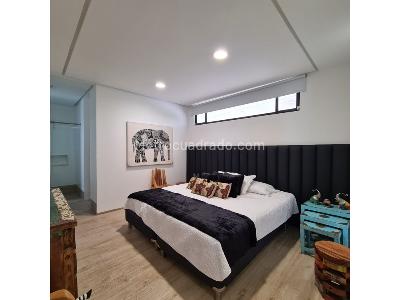 Casa de 5 alcobas en venta en Las Palmas, Medellín, 1000 m² · foto 17 de 19
