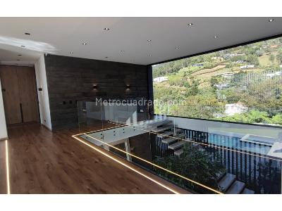 Casa de 3 alcobas en venta en Las Palmas, Envigado, 844 m² · foto 15 de 20