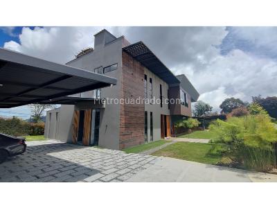 Casa de 4 alcobas en venta en Las Palmas, Envigado, 789 m² · foto 3 de 20