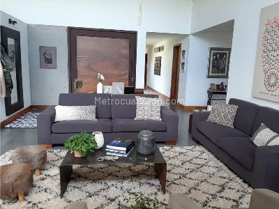 Casa de 4 alcobas en venta en Las Palmas, Envigado, 380 m² · foto 12 de 20