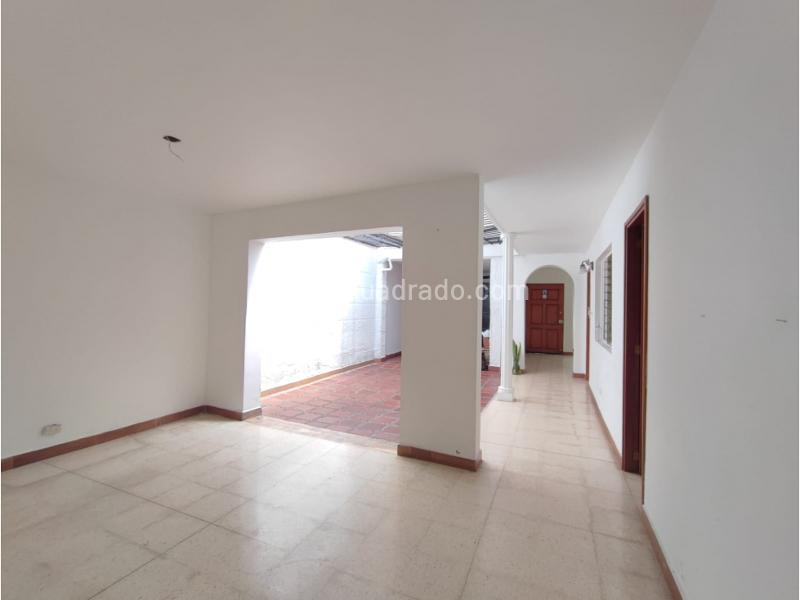 Casa Amplia de 4 Alcobas en Belén Rosales - 4