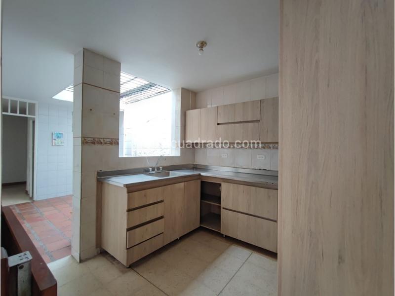 Casa Amplia de 4 Alcobas en Belén Rosales - 5